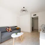 With Private Terrace Heart Of Zone Pietonne 2 Min Premium Διαμέρισμα