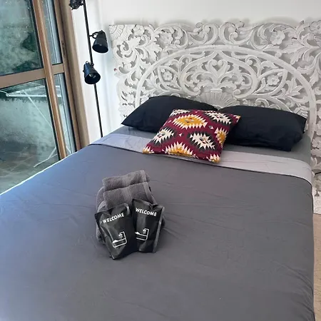 Zone Pietonne Studio With Private Terrace Heart Of Nice 2 Min Beach