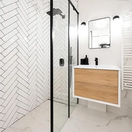 Superbe Proche De La